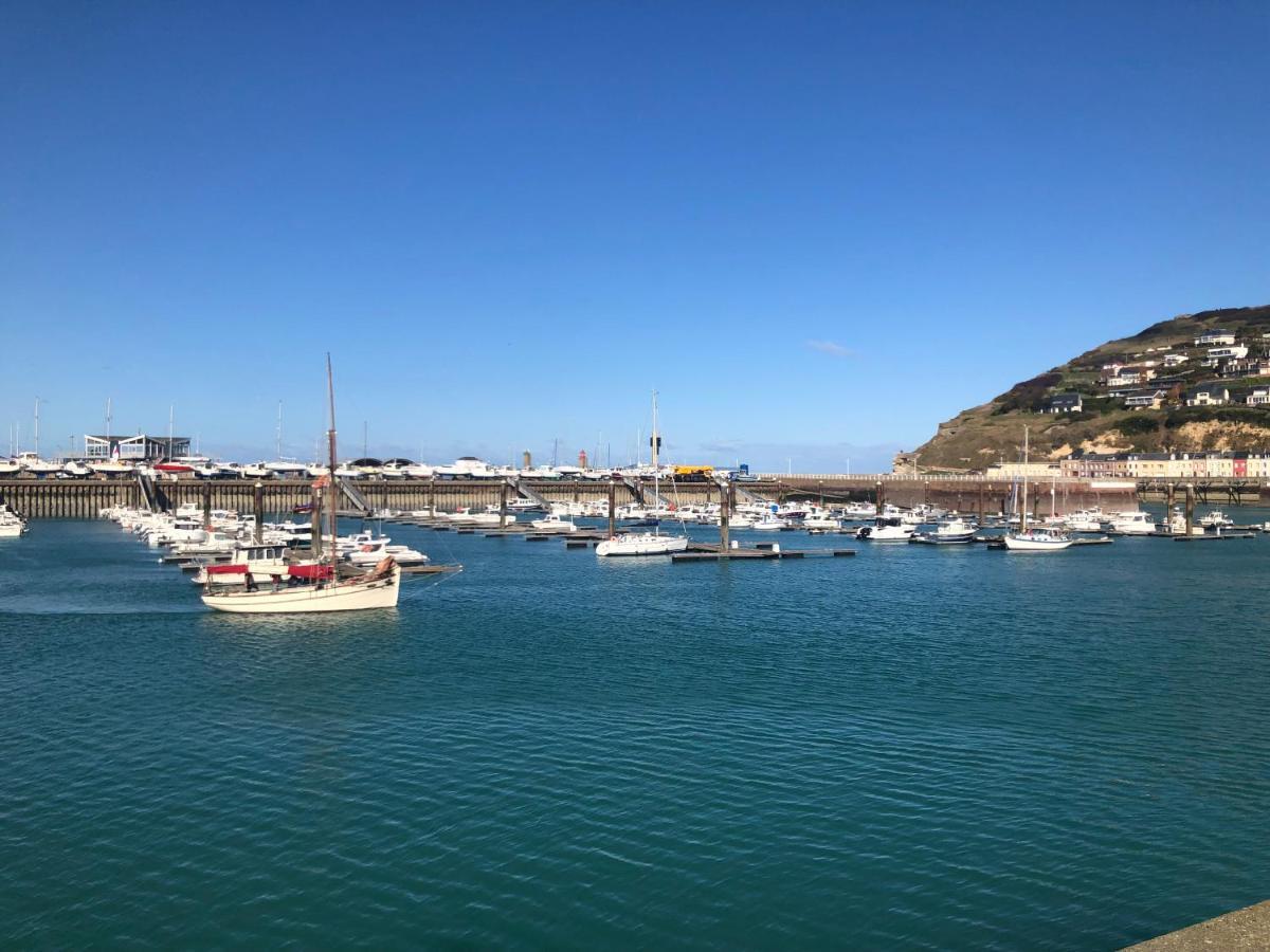 Captain Yoo - Benec' - App Industriel Sur Le Port Fécamp Dış mekan fotoğraf